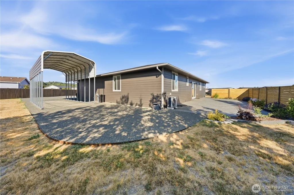46 Bolster Way Sequim WA 98382