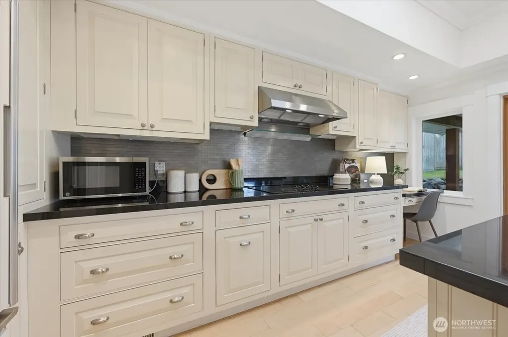 10351 11th Avenue NW Seattle WA 98177