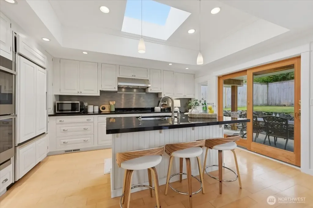 10351 11th Avenue NW Seattle WA 98177
