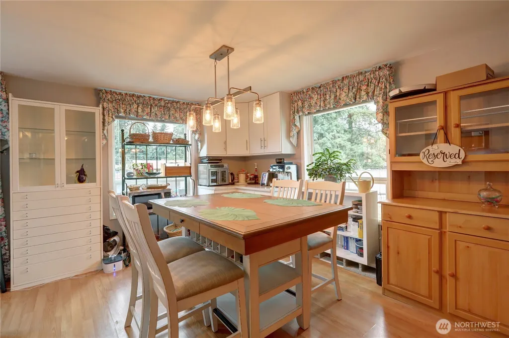 2346 SW 339th Street Federal Way WA 98023
