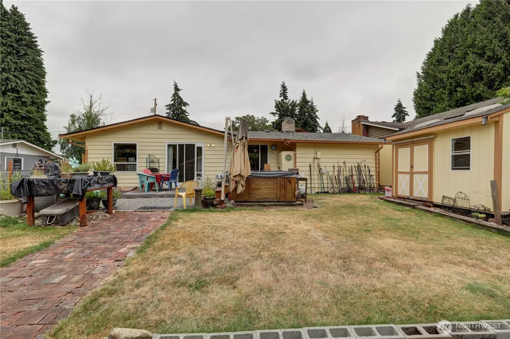 2346 SW 339th Street Federal Way WA 98023