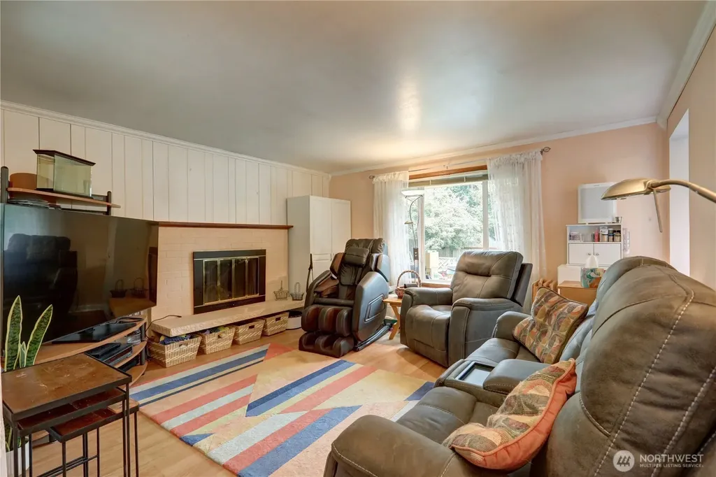 2346 SW 339th Street Federal Way WA 98023