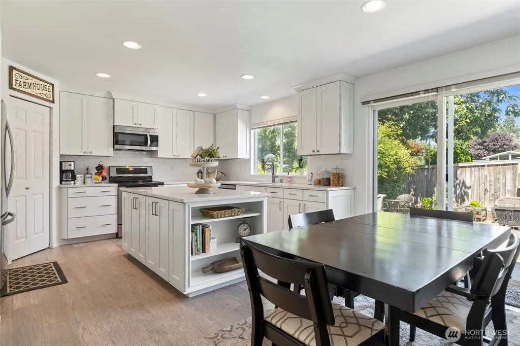 14424 SE 278th Place Kent WA 98042