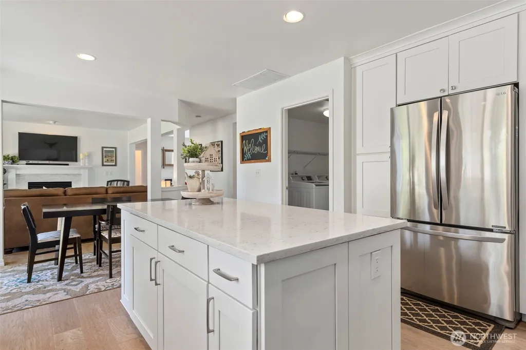 14424 SE 278th Place Kent WA 98042