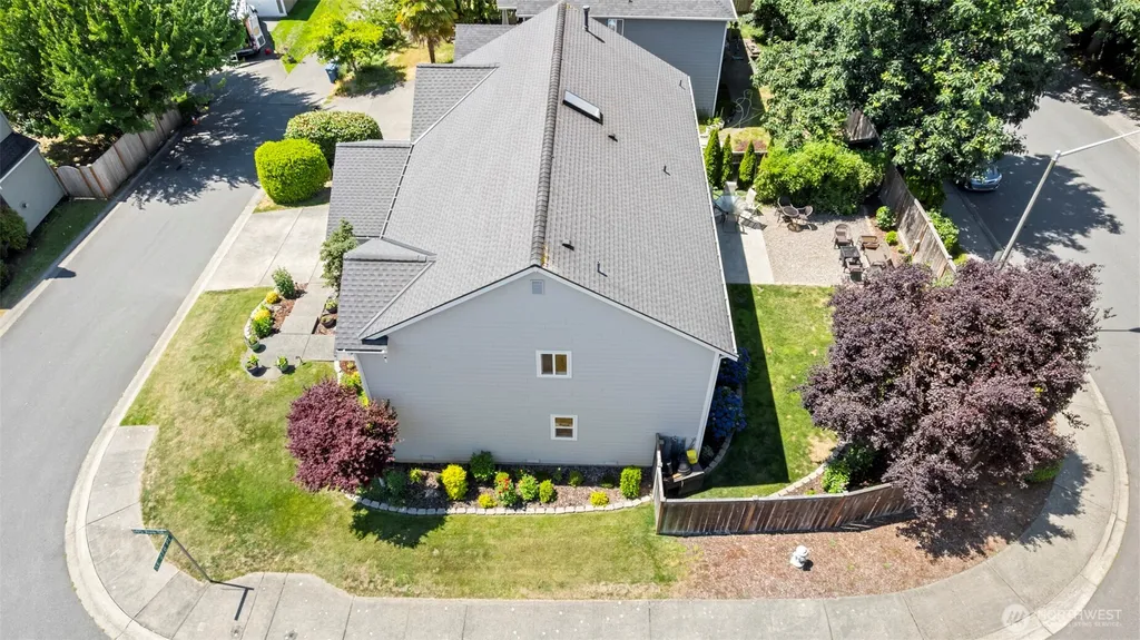 14424 SE 278th Place Kent WA 98042