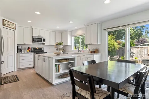 14424 SE 278th Place Kent WA 98042