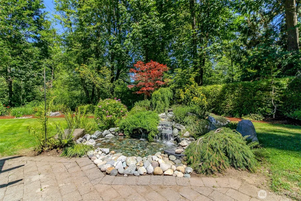 16103 122nd Avenue E Puyallup WA 98374
