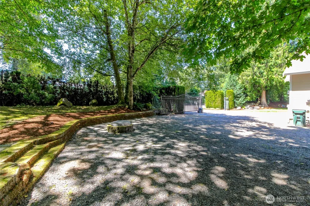 16103 122nd Avenue E Puyallup WA 98374