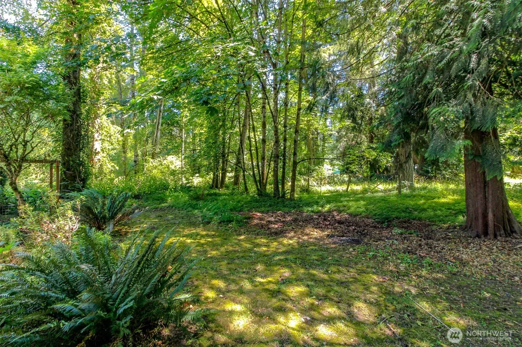 16103 122nd Avenue E Puyallup WA 98374