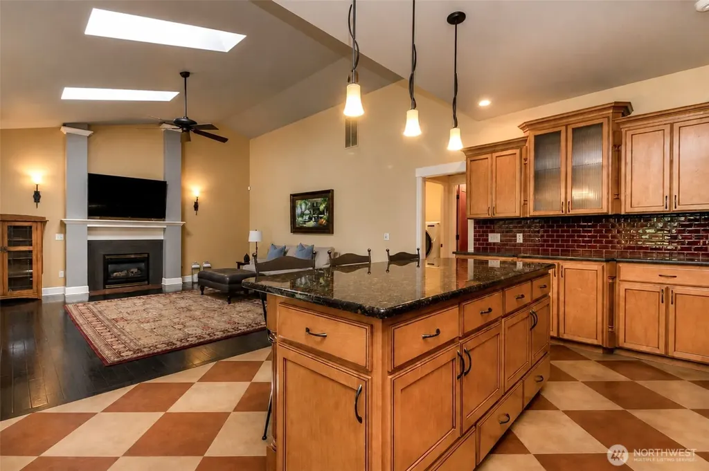 16103 122nd Avenue E Puyallup WA 98374
