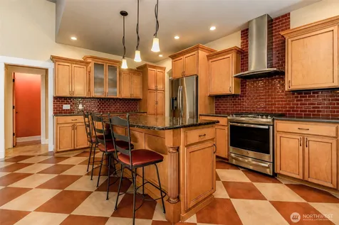 16103 122nd Avenue E Puyallup WA 98374