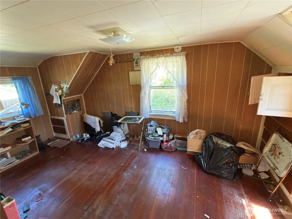 4411 Pacific Way Longview WA 98632