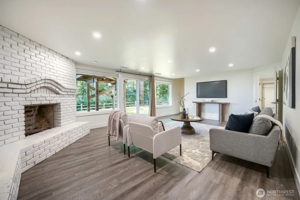 2130 140th Place SE Bellevue WA 98007