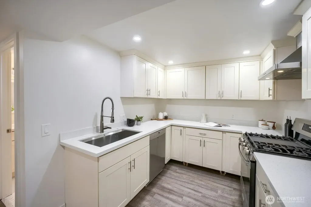 2130 140th Place SE Bellevue WA 98007