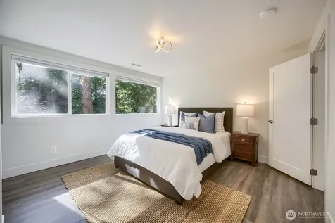 2130 140th Place SE Bellevue WA 98007