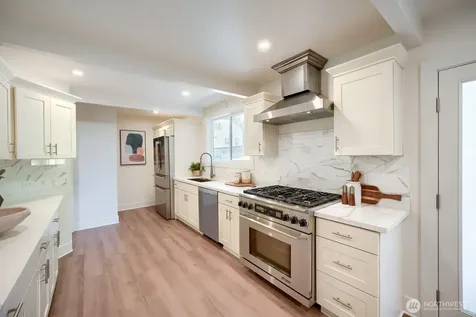 2130 140th Place SE Bellevue WA 98007