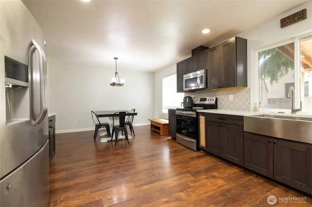 11994 Mayfair Avenue SW Port Orchard WA 98367