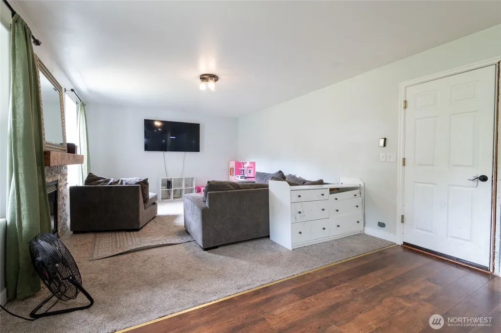 11994 Mayfair Avenue SW Port Orchard WA 98367