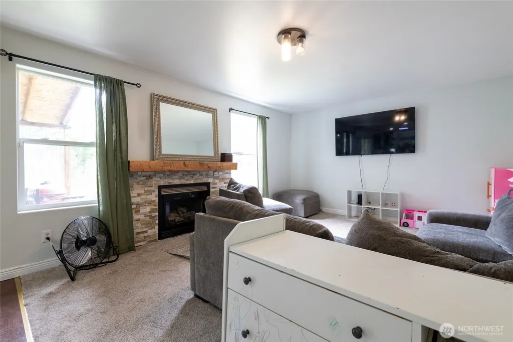 11994 Mayfair Avenue SW Port Orchard WA 98367