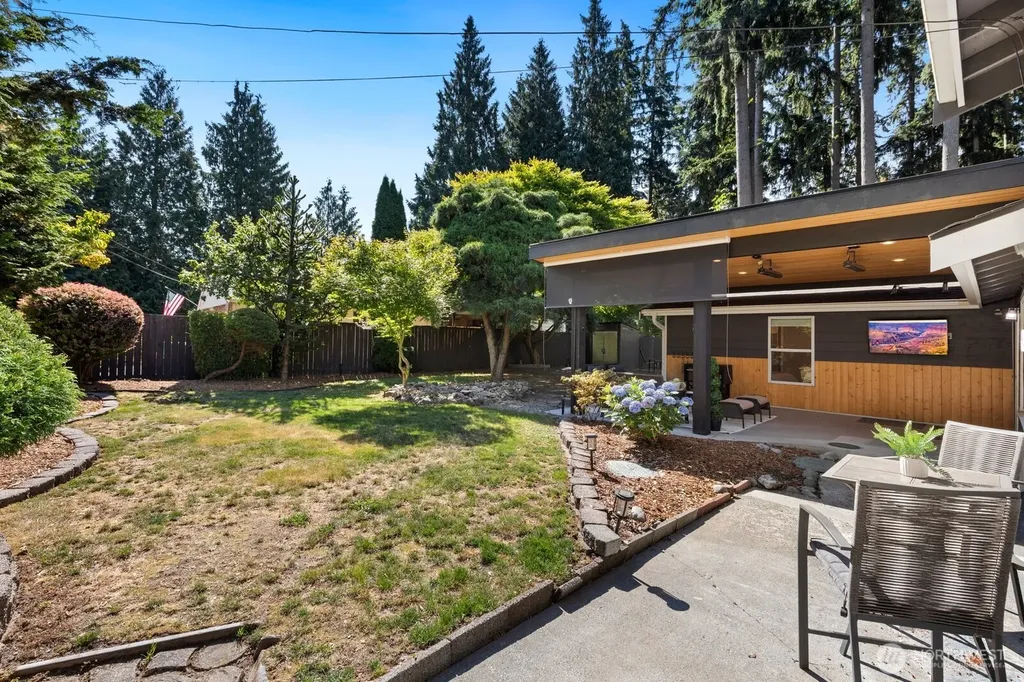 23629 45th Avenue SE Bothell WA 98021
