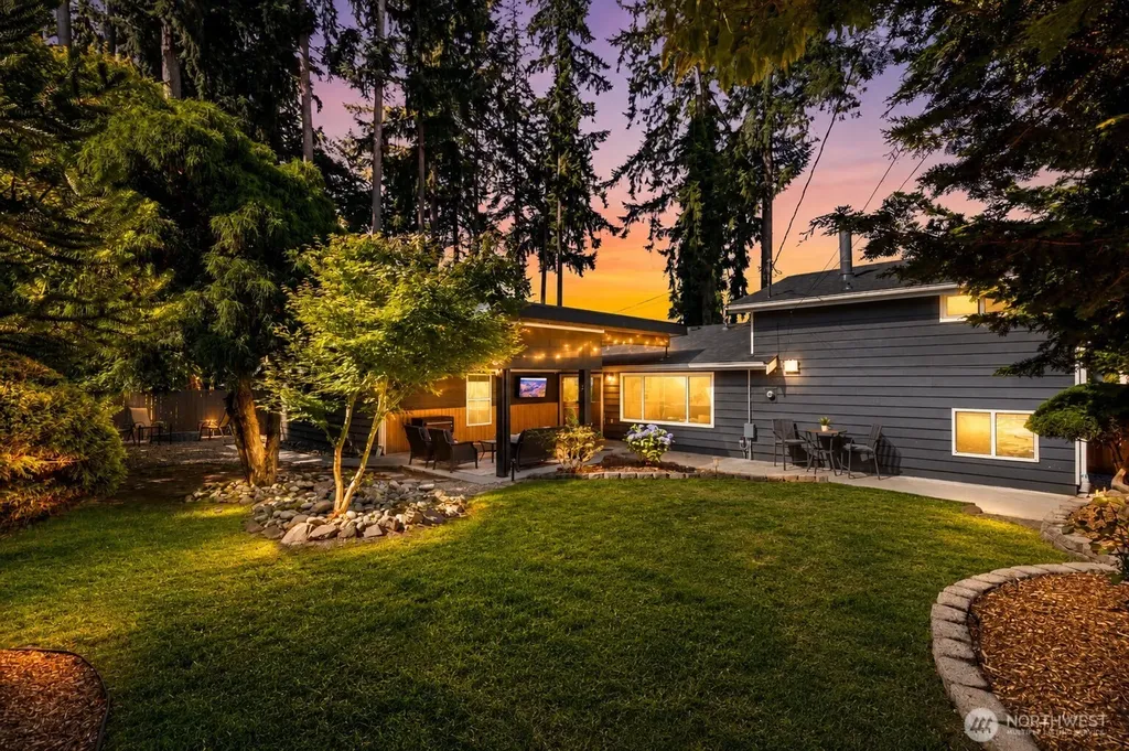 23629 45th Avenue SE Bothell WA 98021