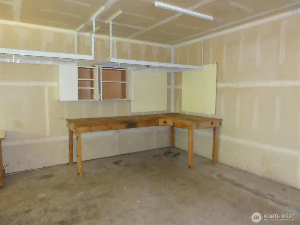 260 NE Old Belfair Highway Belfair WA 98528
