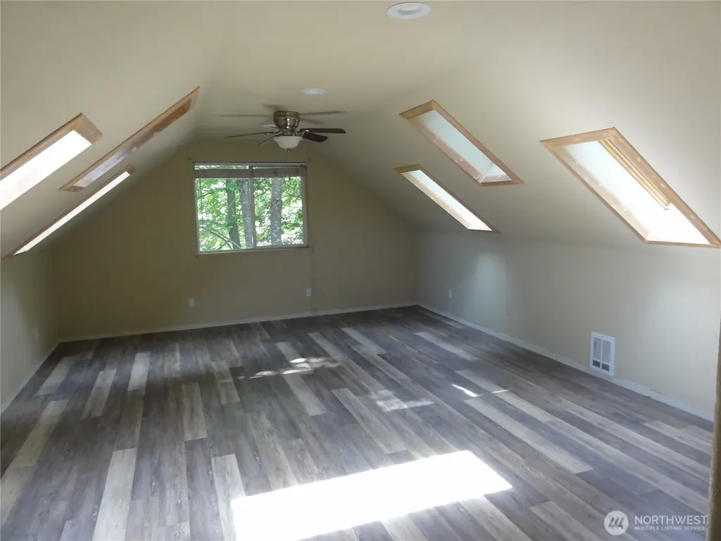 260 NE Old Belfair Highway Belfair WA 98528