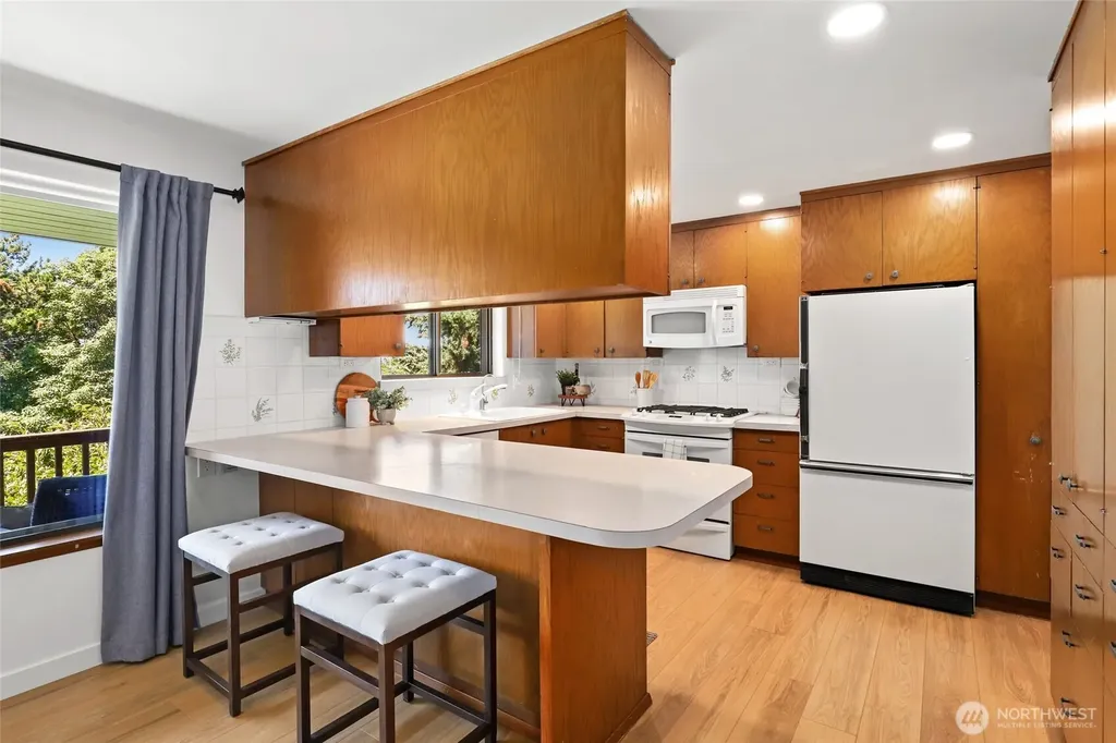 3118 Sylvan Drive W University Place WA 98466