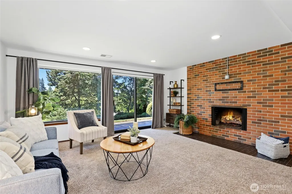 3118 Sylvan Drive W University Place WA 98466