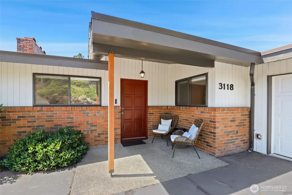 3118 Sylvan Drive W University Place WA 98466