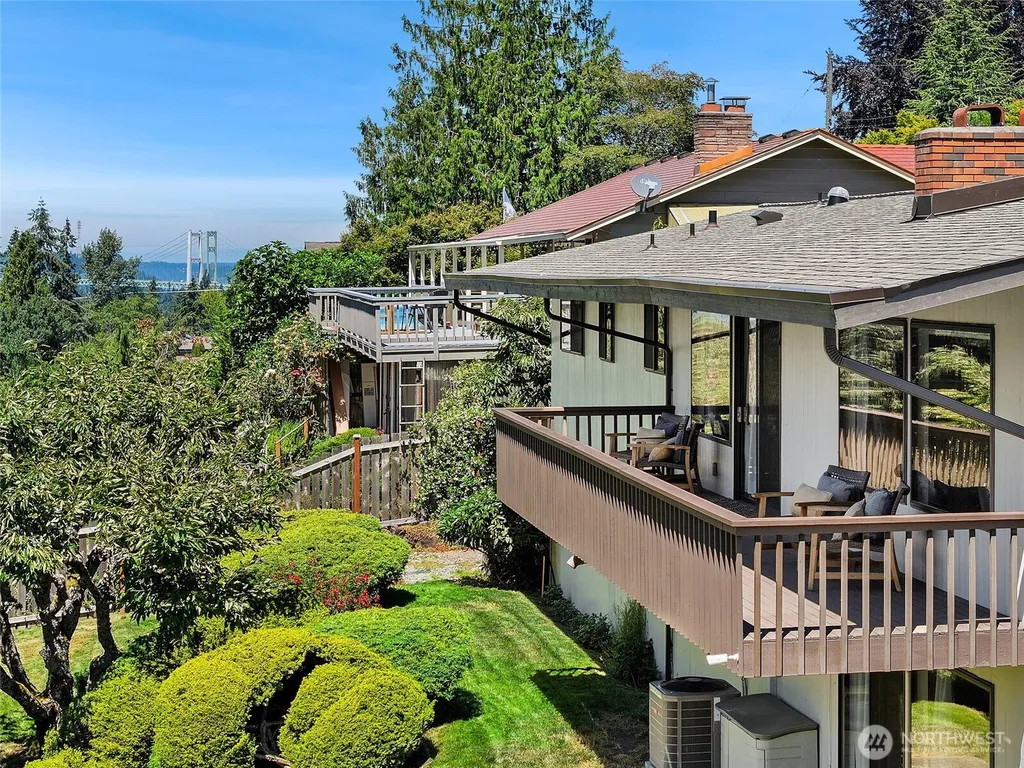 3118 Sylvan Drive W University Place WA 98466