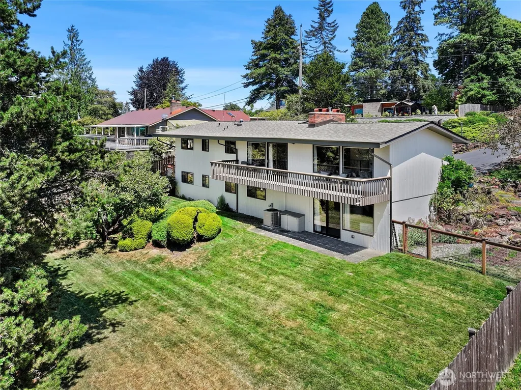 3118 Sylvan Drive W University Place WA 98466