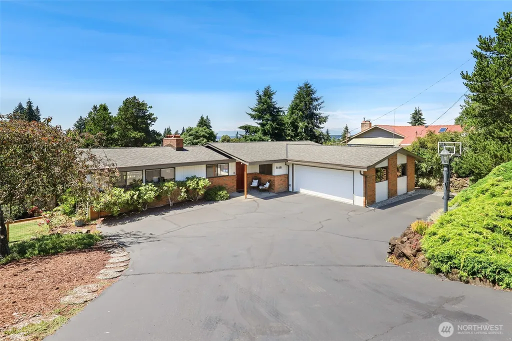 3118 Sylvan Drive W University Place WA 98466