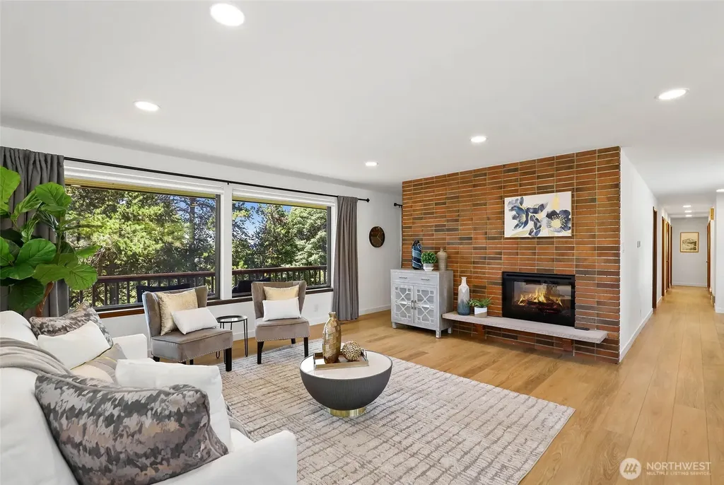 3118 Sylvan Drive W University Place WA 98466
