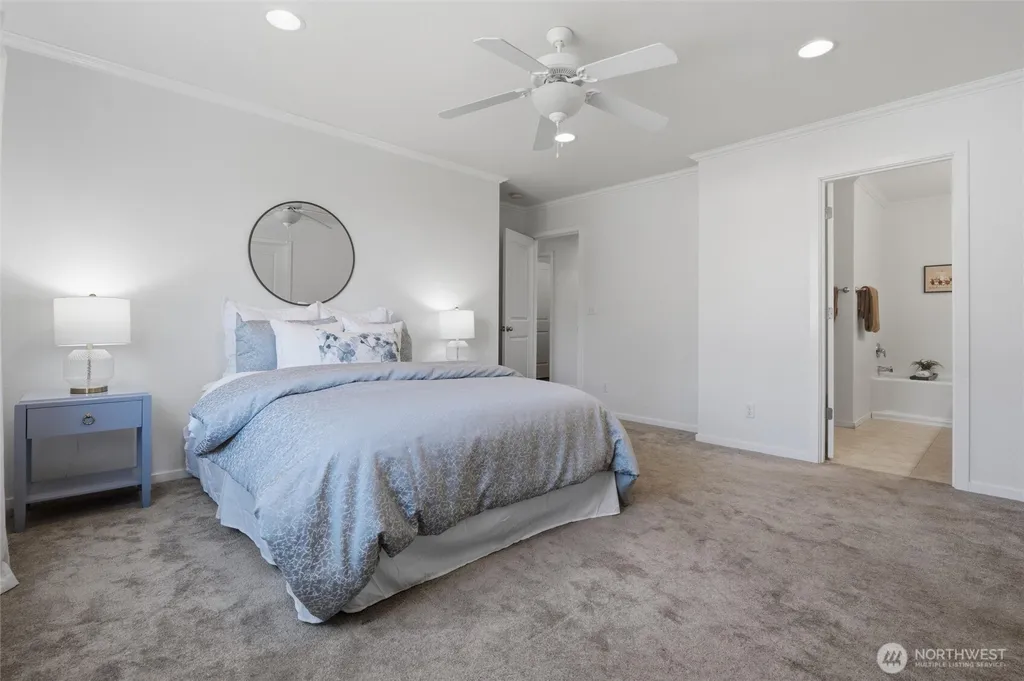 1601 NE Sarai Court Bremerton WA 98310
