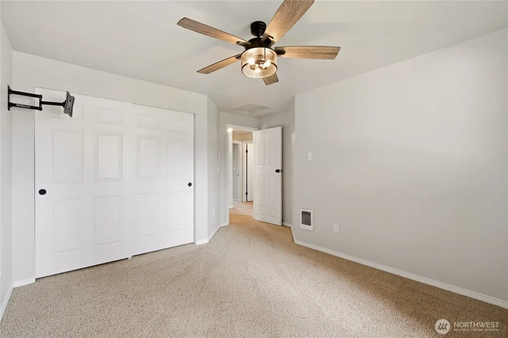 4306 92nd Street NE Marysville WA 98270