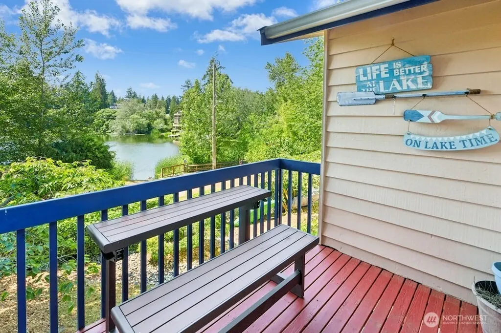 19803 Ashworth Avenue N Shoreline WA 98133