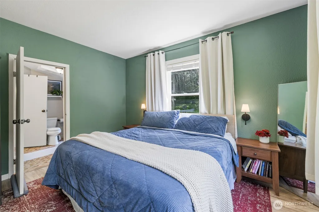 1103 S Valley Street Port Angeles WA 98362
