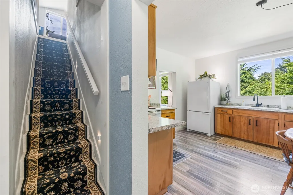 1103 S Valley Street Port Angeles WA 98362