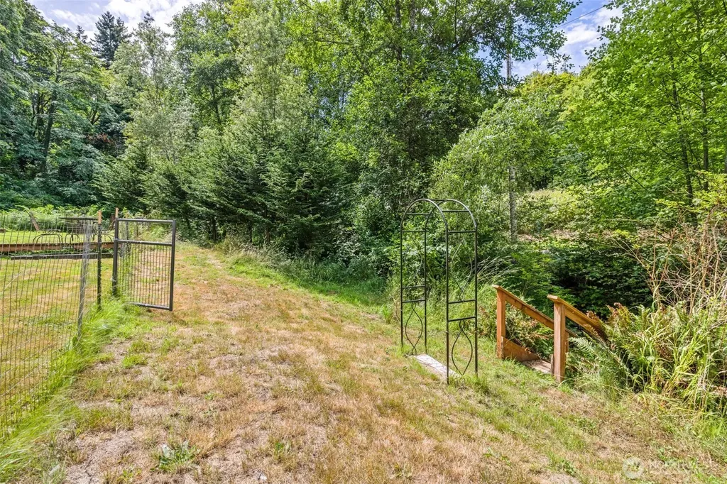 1103 S Valley Street Port Angeles WA 98362