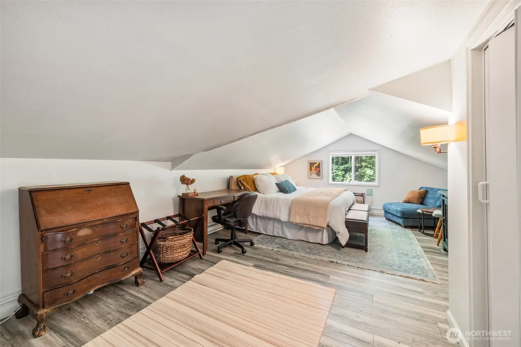 1103 S Valley Street Port Angeles WA 98362