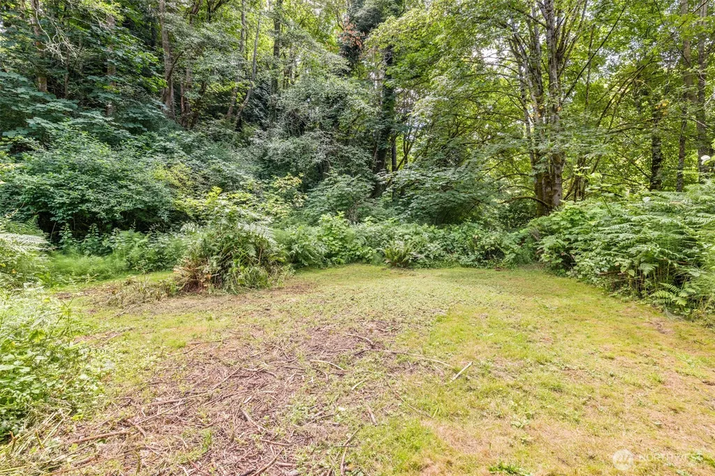 1103 S Valley Street Port Angeles WA 98362