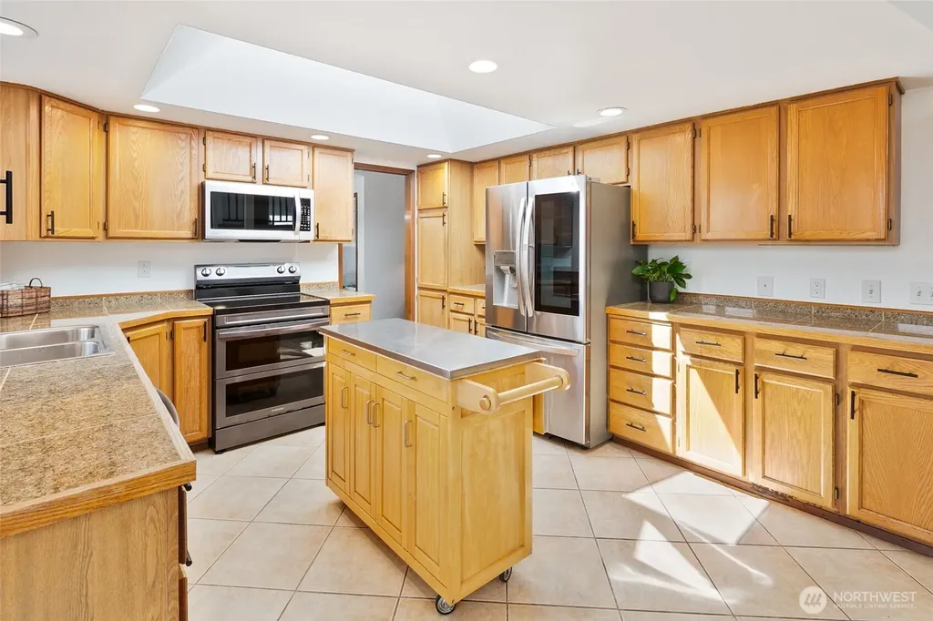 3310 96th Place SE Everett WA 98208
