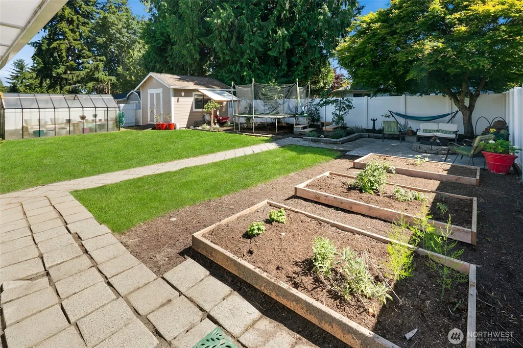 3310 96th Place SE Everett WA 98208
