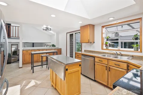 3310 96th Place SE Everett WA 98208