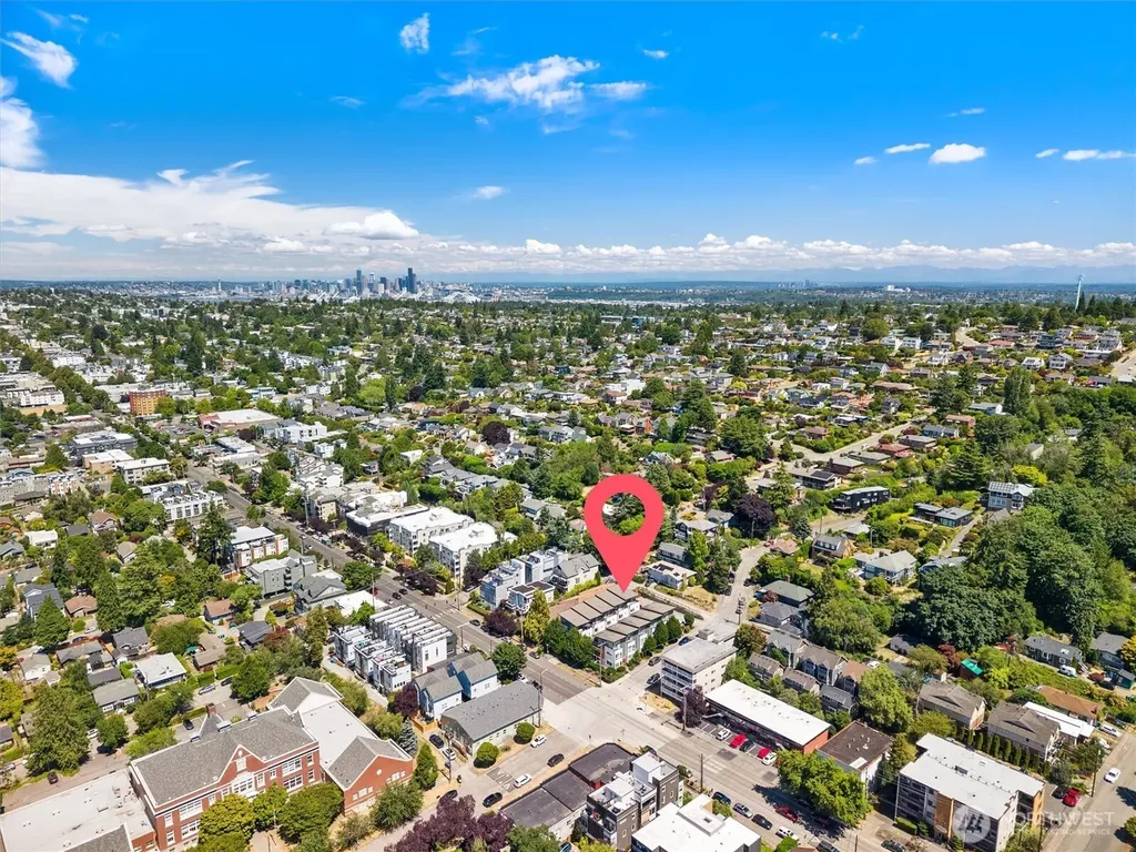 7016 California Avenue SW Seattle WA 98136