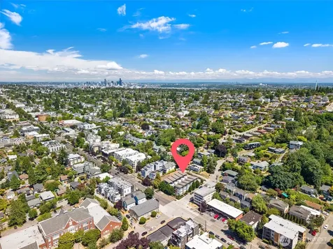 7016 California Avenue SW Seattle WA 98136