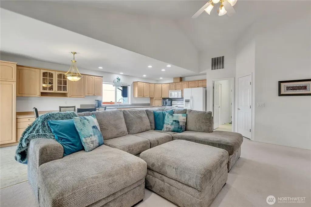 1449 Olsen Avenue Buckley WA 98321