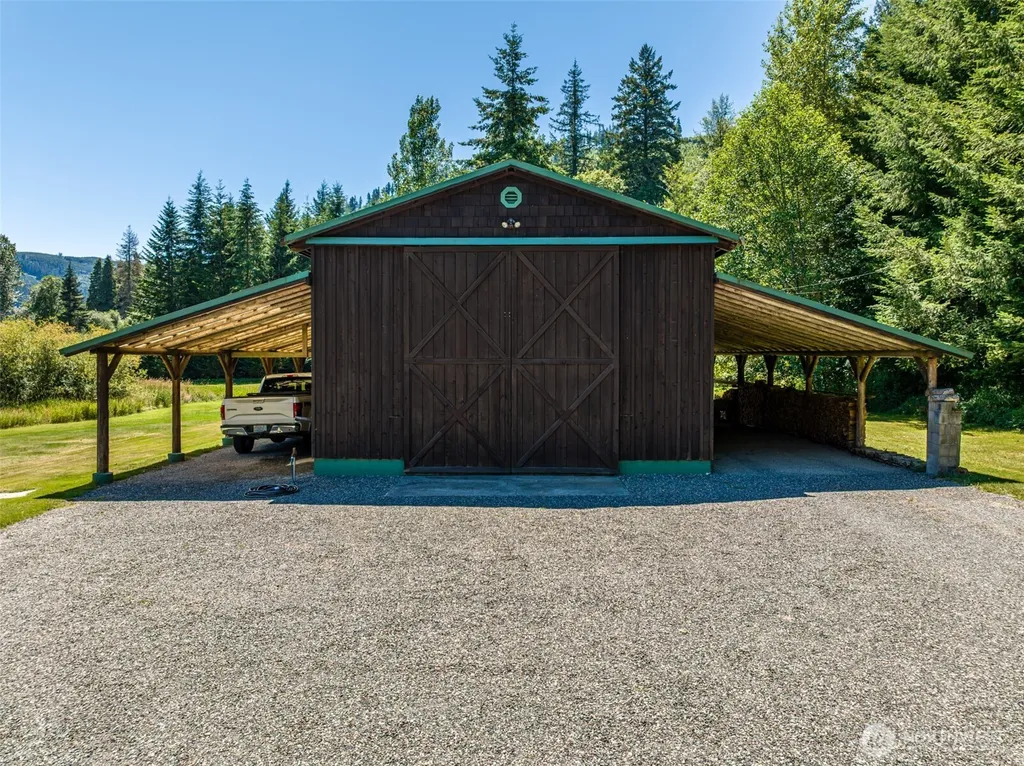 3124 Mosquito Lake Road Deming WA 98244
