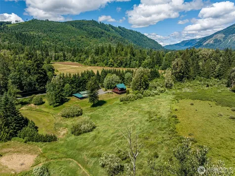 3124 Mosquito Lake Road Deming WA 98244